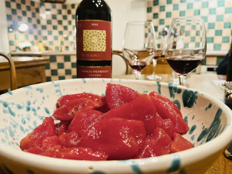 Viva la Pasta col Pomodoro e il “Cacc’e Mmitte”!